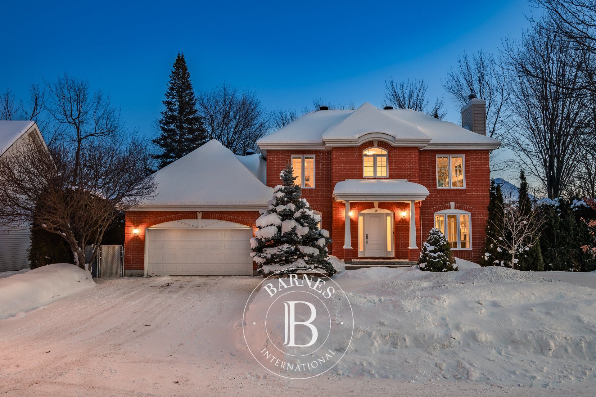 19 Rue des Souverains  Blainville (Laurentides) - picture 1