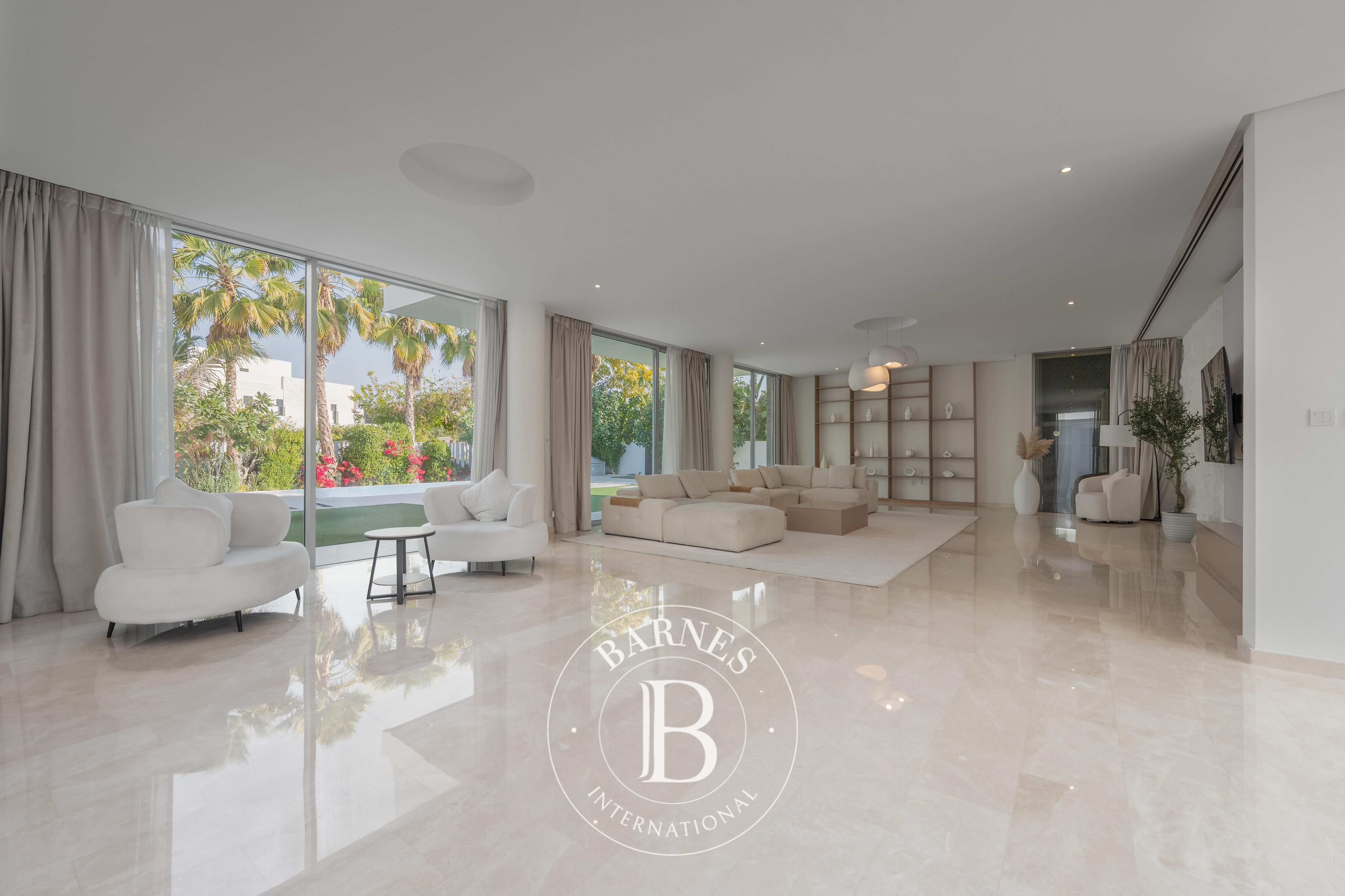 Villa Dubai Hills Estate - picture 2