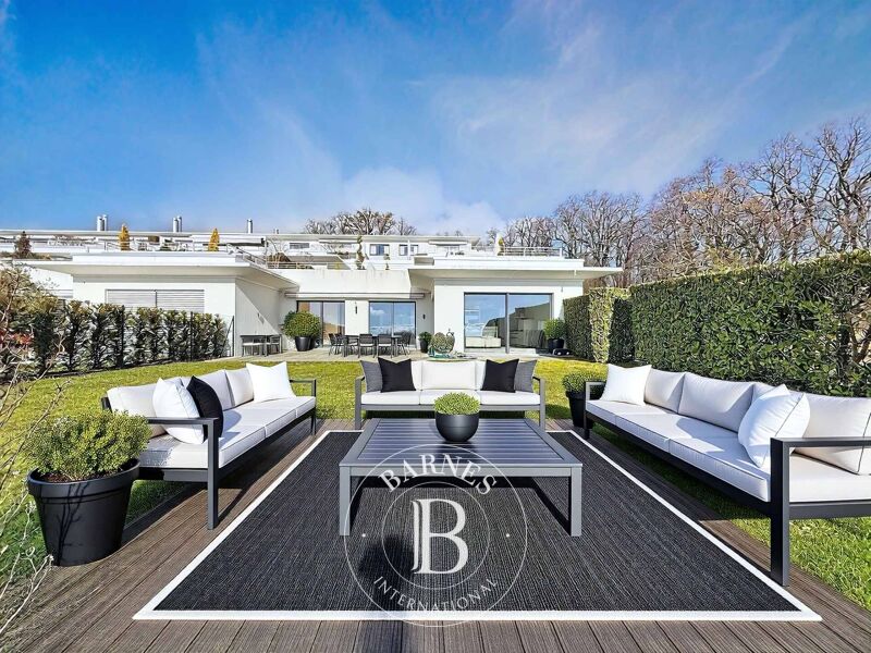 Venta, Piso Genolier - picture 1