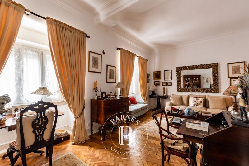 Venta, Piso Areeiro - picture 1