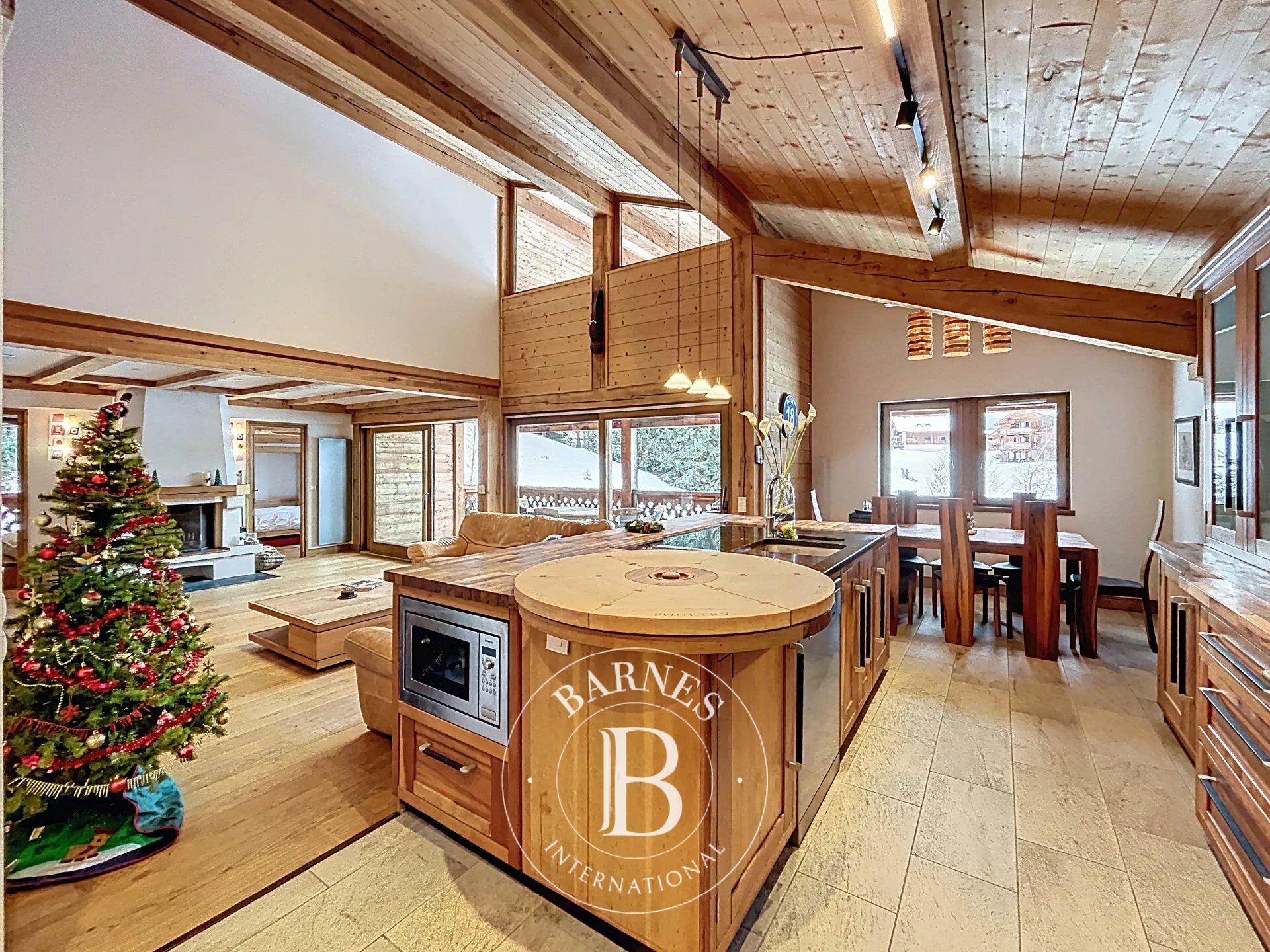 Les Gets - Appartement 5 chambres de 138 m² de surface totale - Proche centre village Ski-in / Ski-out - picture 3