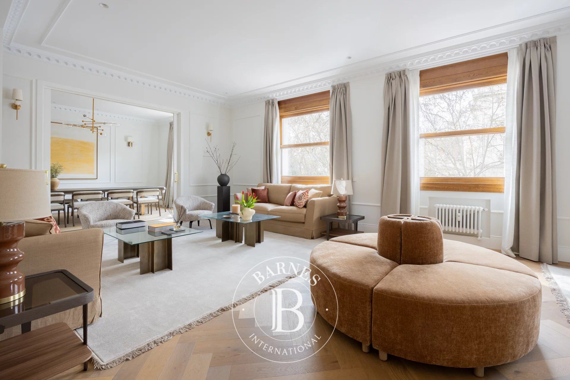 Exclusiva residencia de lujo en finca clásica frente a la Embajada Italiana - picture 3