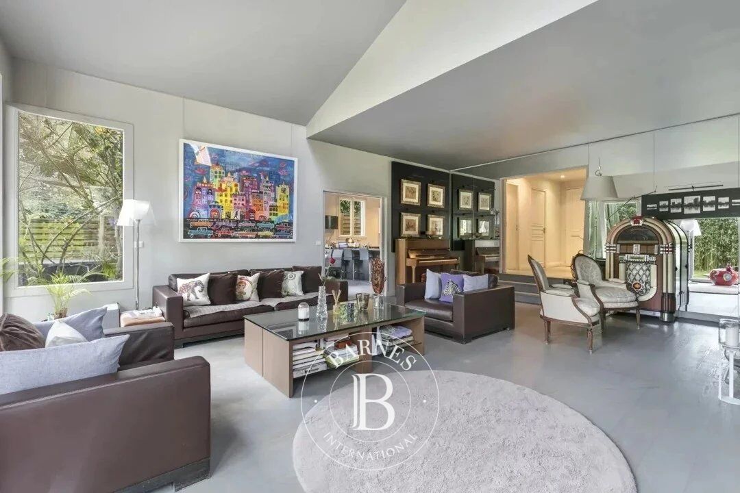 Saint-Cloud Montretout, Maison familiale 5 chambres au calme absolu avec jardin plein Sud - picture 2