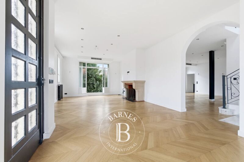 Propriété avec jardin centre-ville