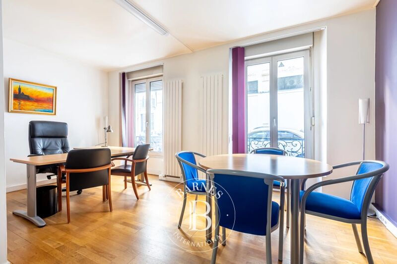 PARIS 8 - Madeleine - Ideal freelance or private practice occupation