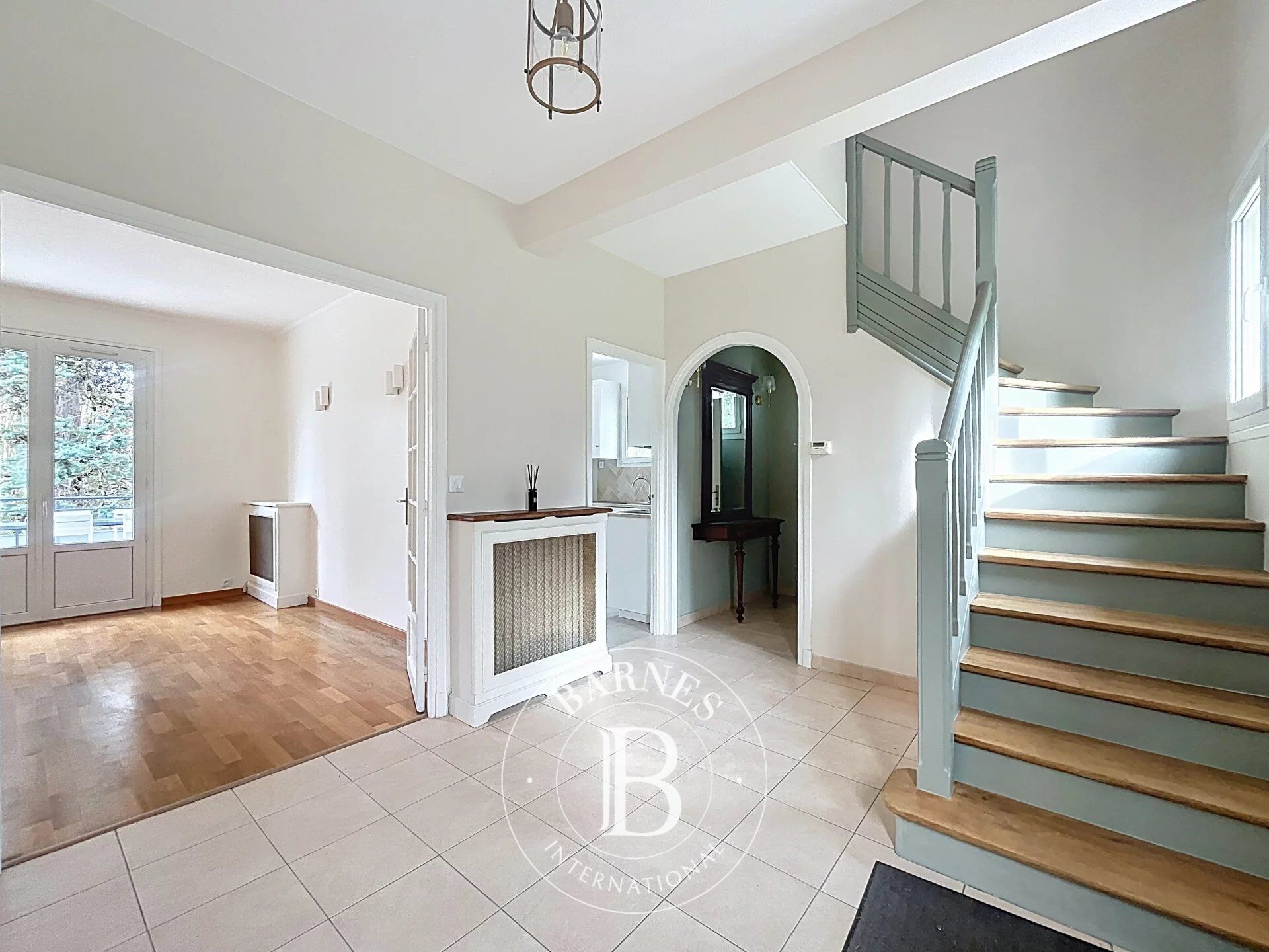 Le service location de la Maison BARNES vous propose ce bien : - picture 2