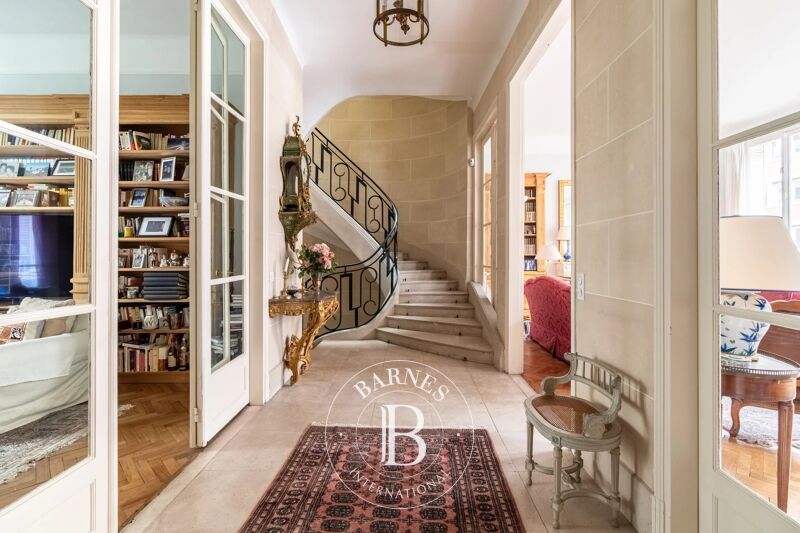 À vendre, Hôtel particulier Neuilly-sur-Seine - picture 1