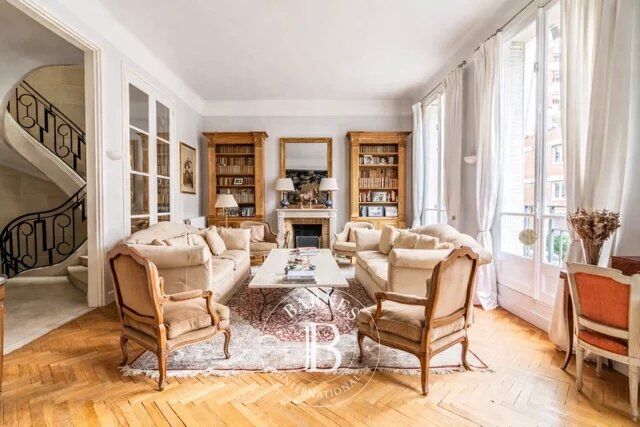 Exclusivité - Neuilly - Saint James - Elégante maison - Jardin et terrasse - picture 3