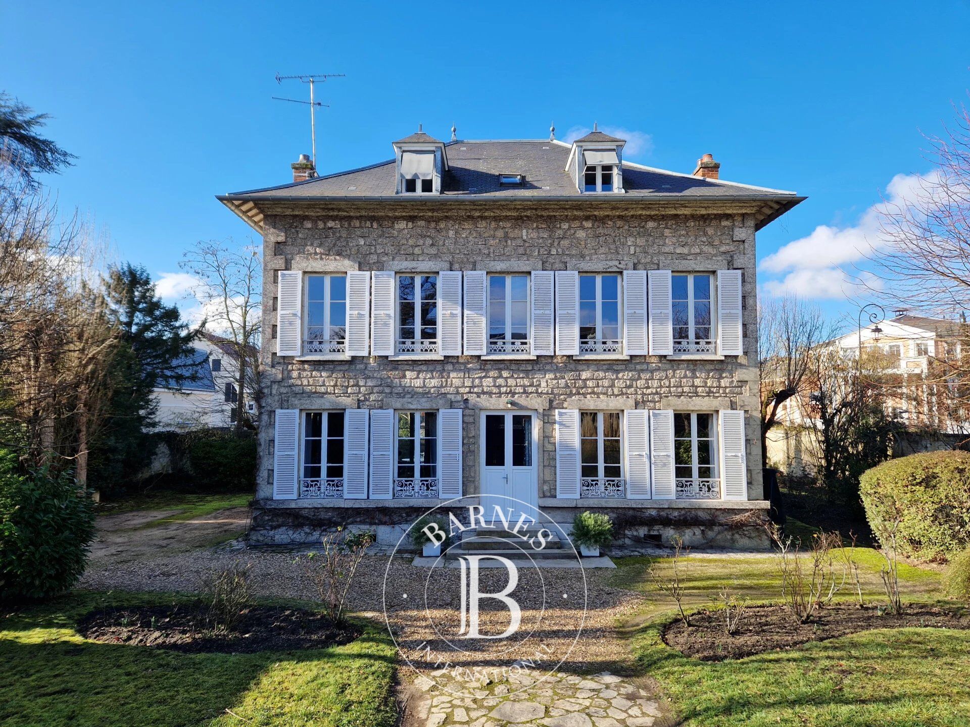 L'Isle-Adam (95) - Elegant Townhouse - Outbuilding and Swimming Pool - picture 1