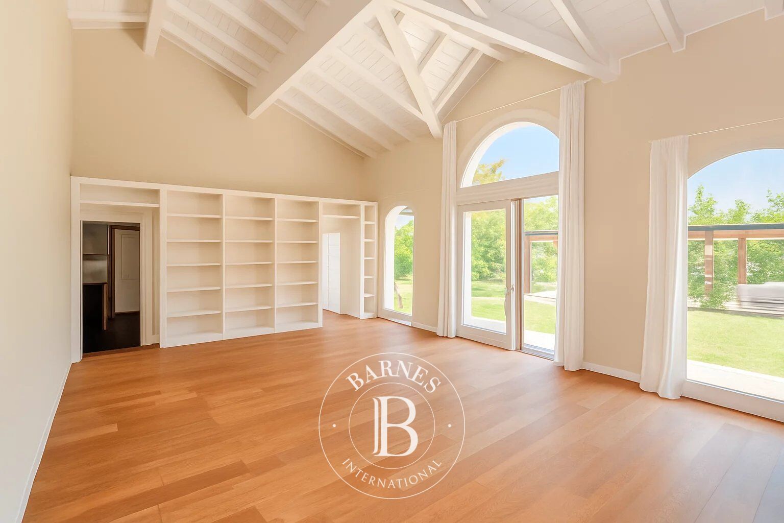 Villa di grande charme all'interno del Golf Resort di Bogogno - picture 2