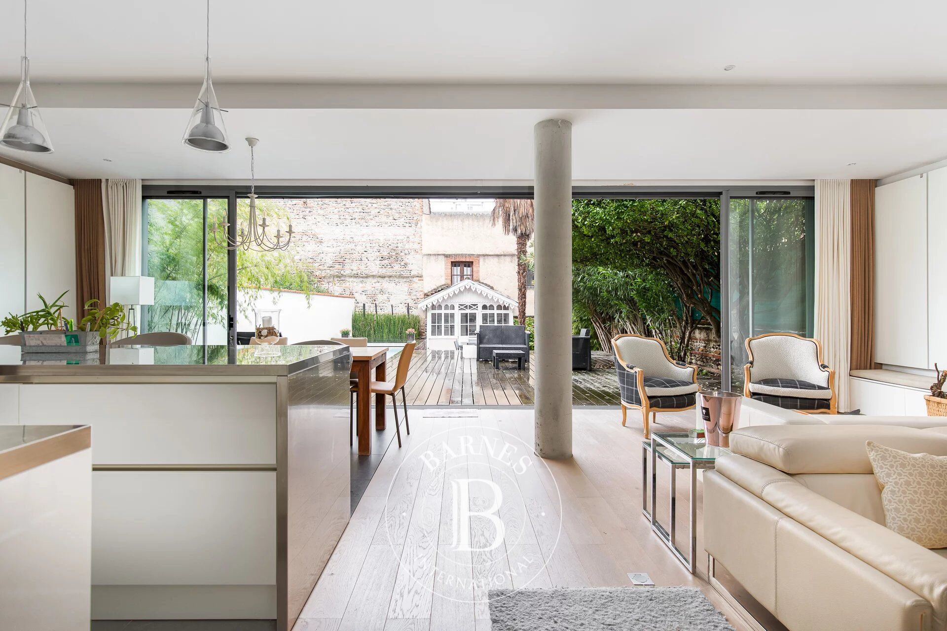 TOULOUSE BUSCA, MAISON DE 270 m² AVEC JARDIN ET PISCINE. - picture 3