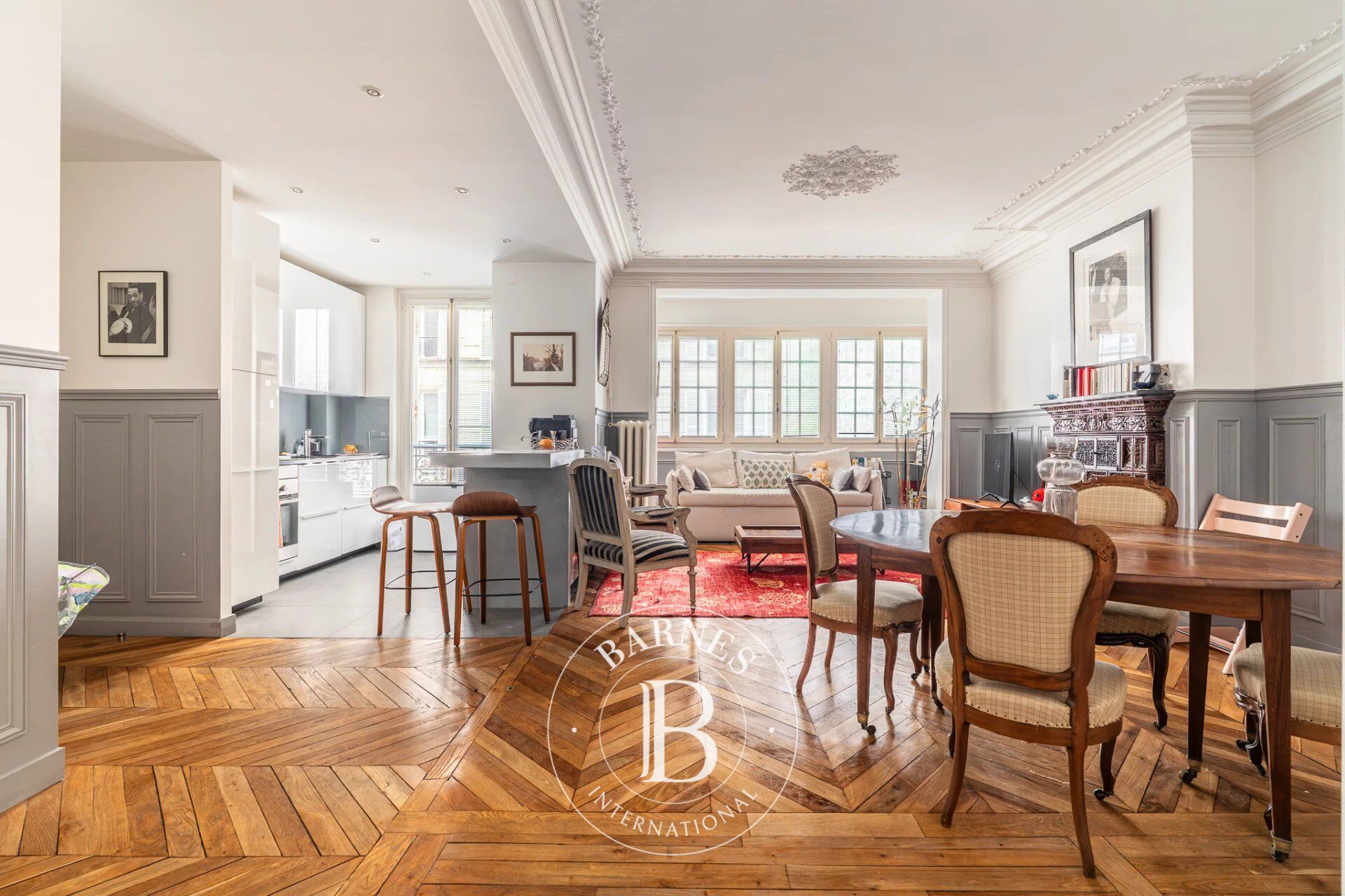 Exclusivité - Neuilly-Charles Laffite-Proche Bois - Appartement 3 pièces - 2 chambres - Bel ancien - Calme et lumineux - picture 1