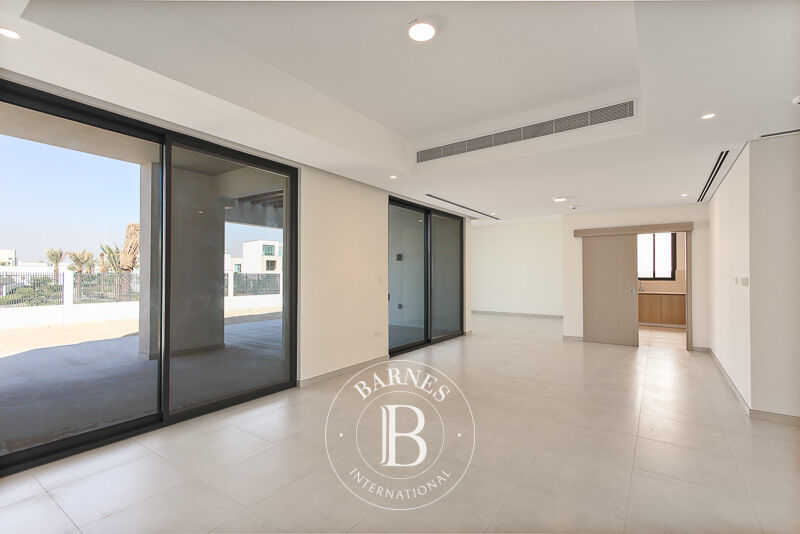 Villa Arabian Ranches 3 - picture 3