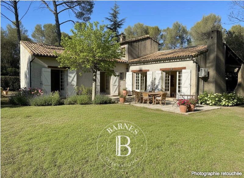 Saint-Clément de Rivière - Maison de plain-pied de 168 m² - Terrain de 1 800 m²