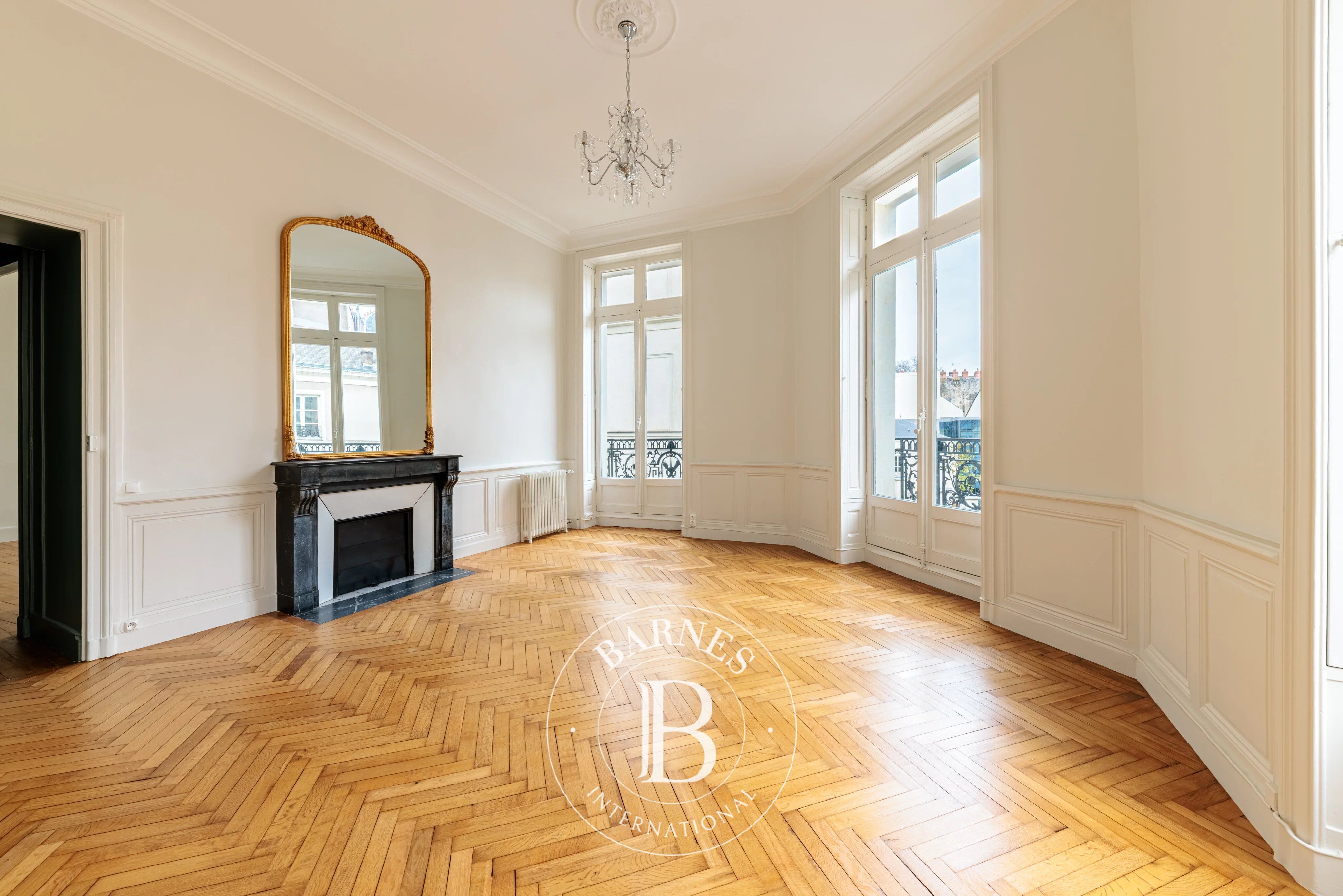 NANTES CATHEDRALE - Appartement/Bureau hausmannien - picture 1