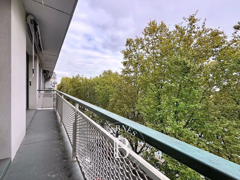 For Rent Apartment | Paris 16ème - picture 2