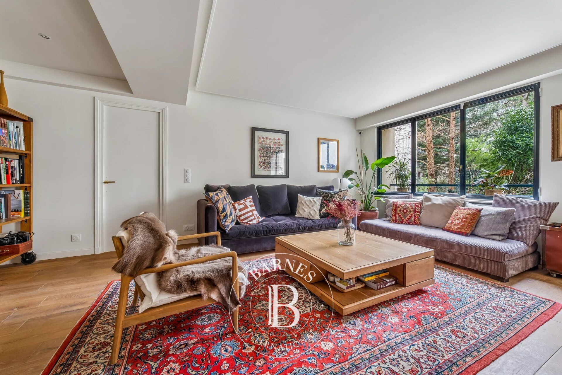 Paris 16 - Muette - 2 chambres - 2 salles de bains - Entièrement rénové - picture 1