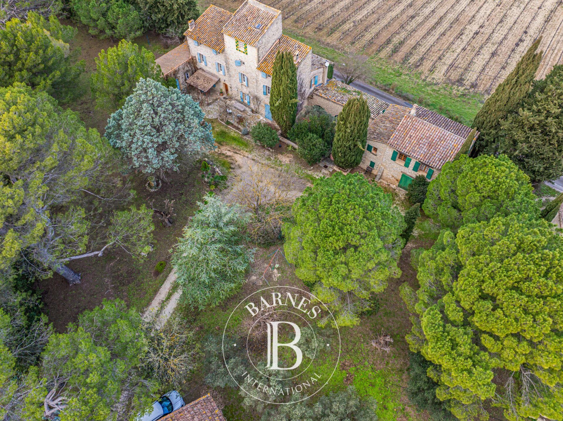 Finca Aix-en-Provence - picture 2