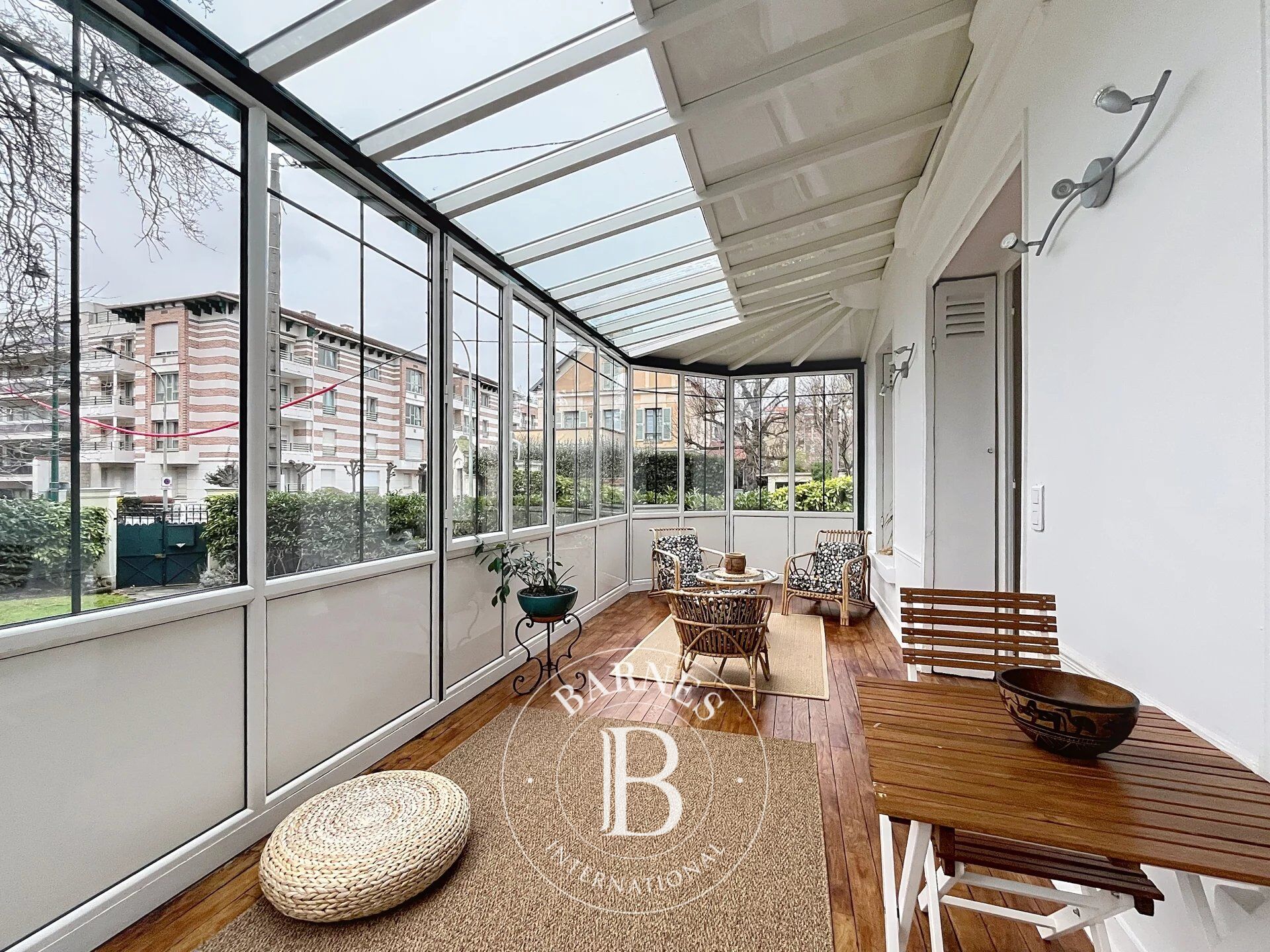 Le service location de la Maison BARNES vous propose ce bien : - picture 1