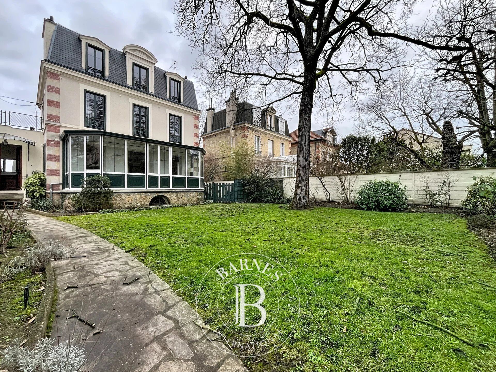 Le service location de la Maison BARNES vous propose ce bien : - picture 2