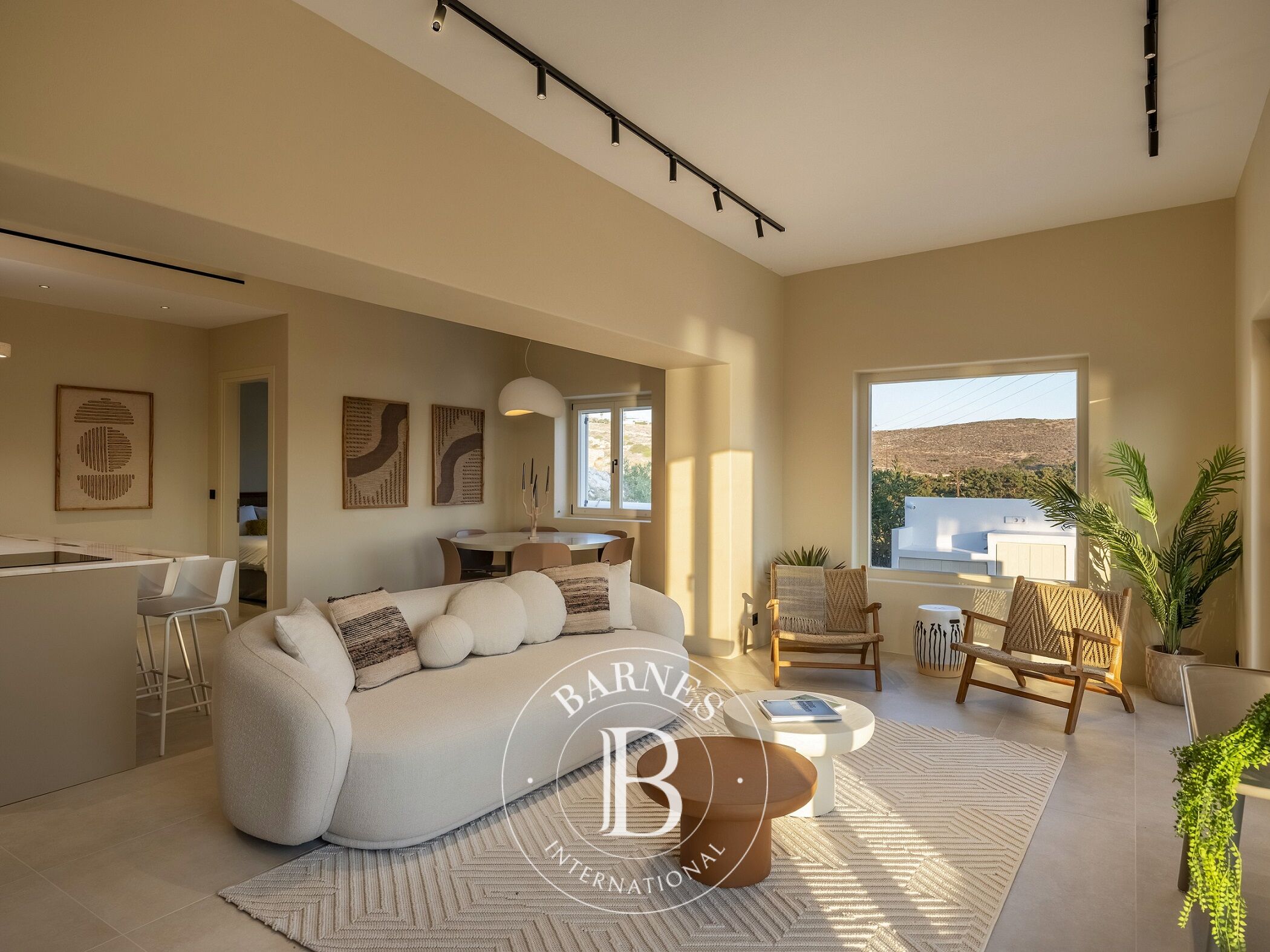 Casa Paros - picture 2