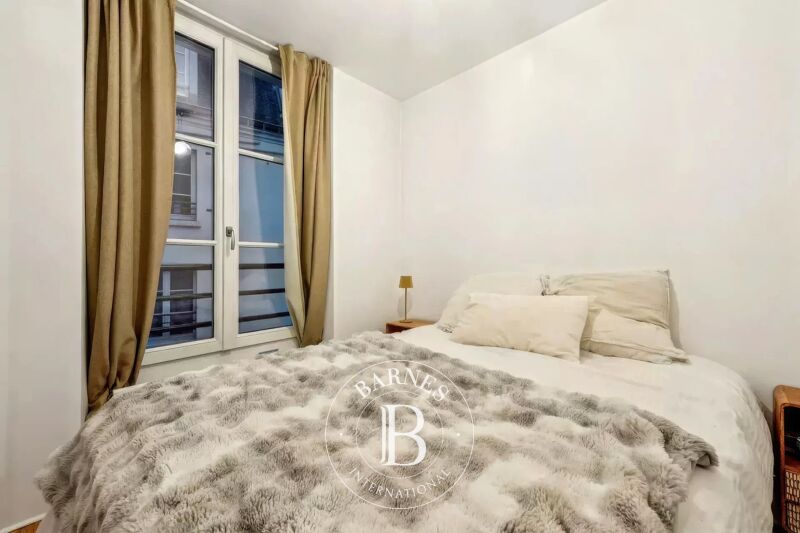 À louer, Appartement Paris 8ème - picture 3