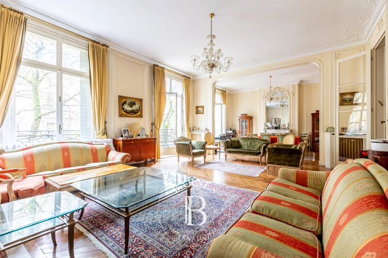 For Sale Apartment | Paris 17ème - picture 2