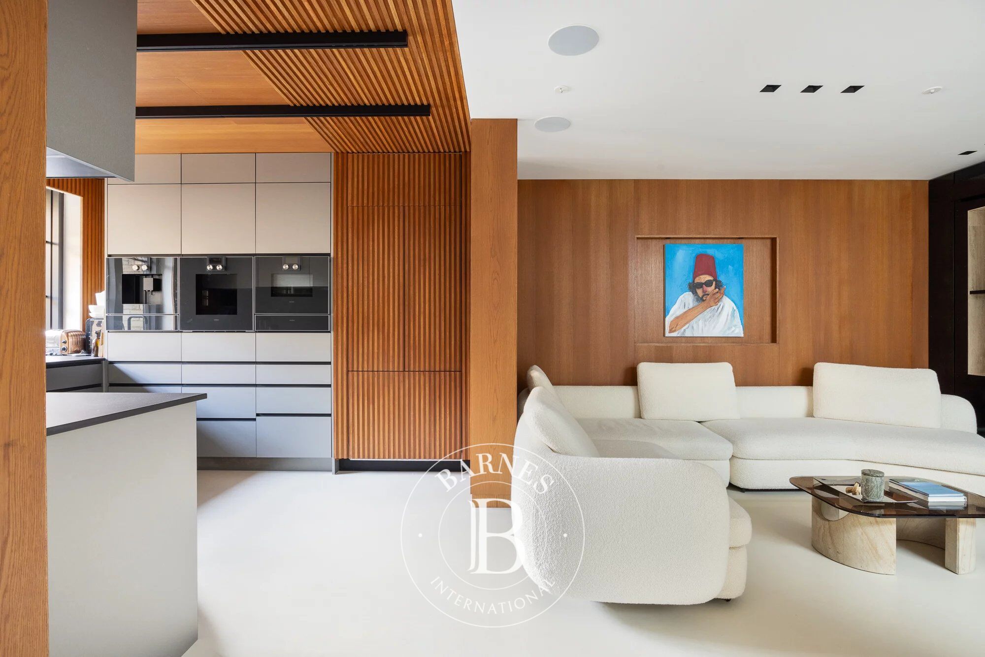 Old Yard, Queen's Park/ Kensal - picture 2