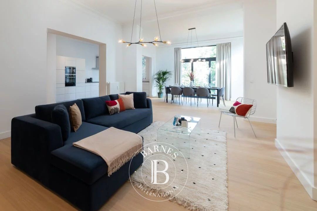 Stéphanie/Chatelain - 3 rooms furnished - picture 2