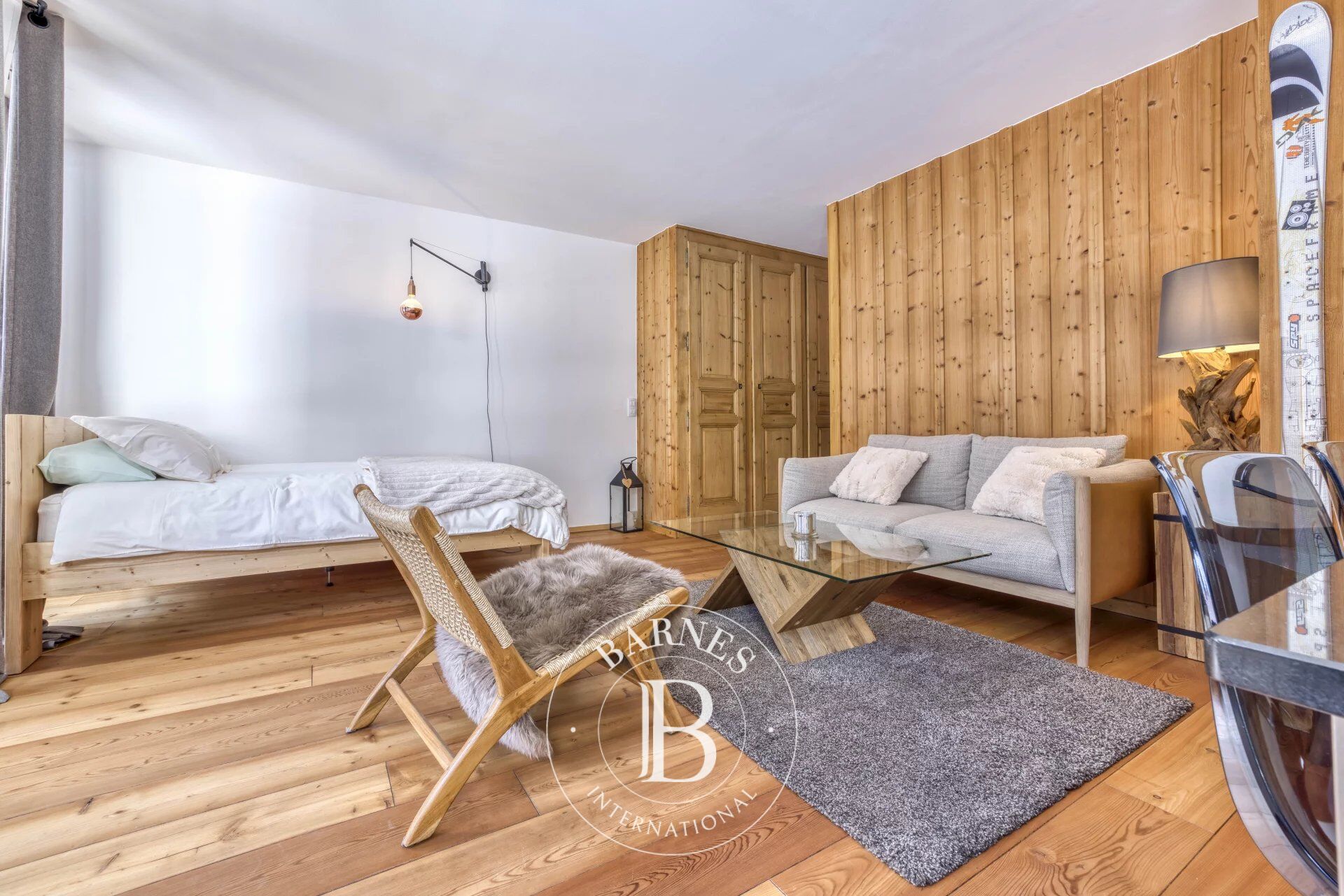BARNES CHAMONIX -  EXCLUSIVITE - CENTRE VILLE - GRAND STUDIO - VUE MONT-BLANC - picture 3