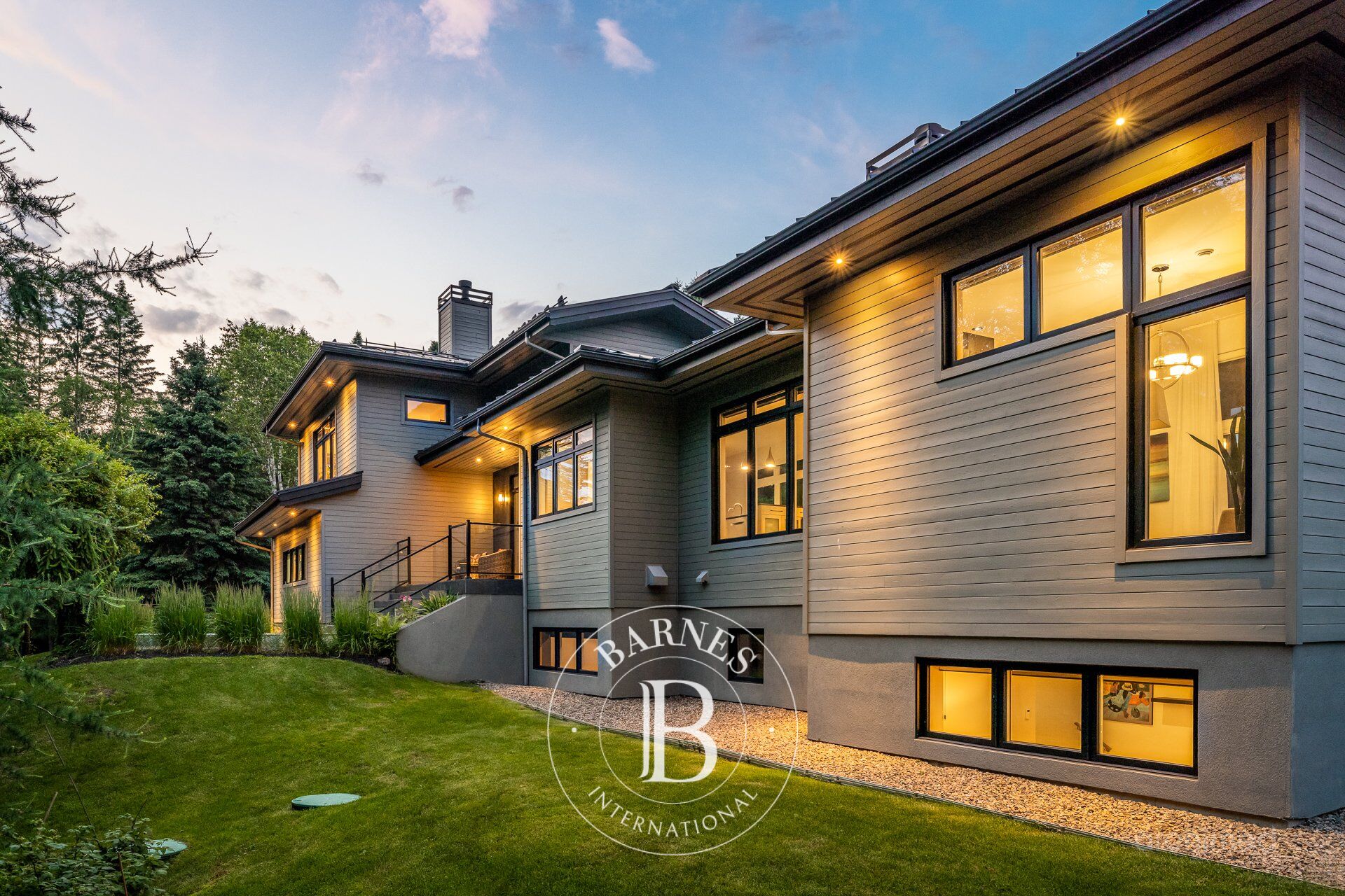 740 Allée Royale  Mont-Tremblant (Laurentides) - picture 1