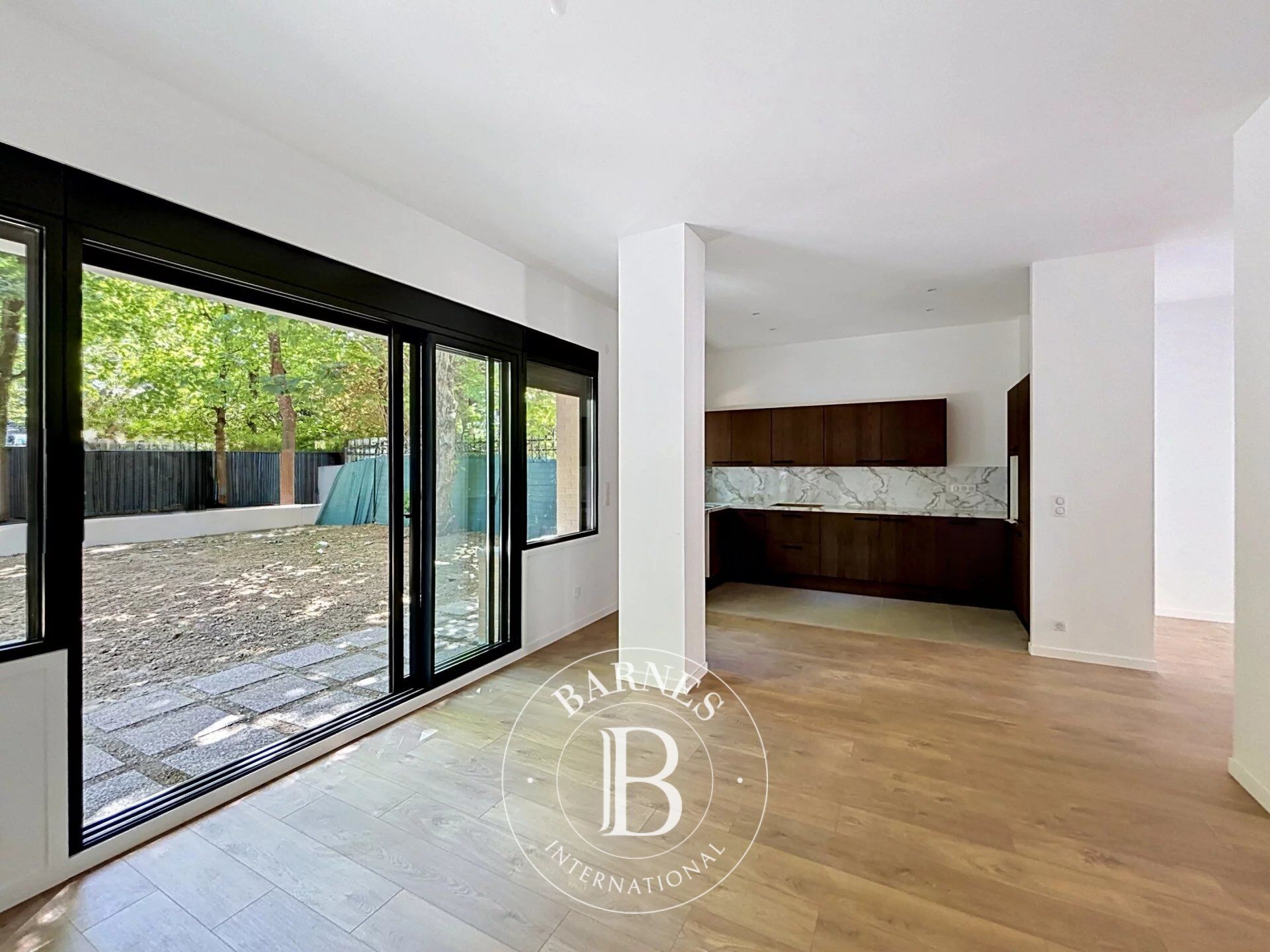 Le service location de la maison BARNES vous présente ce bien : - picture 2