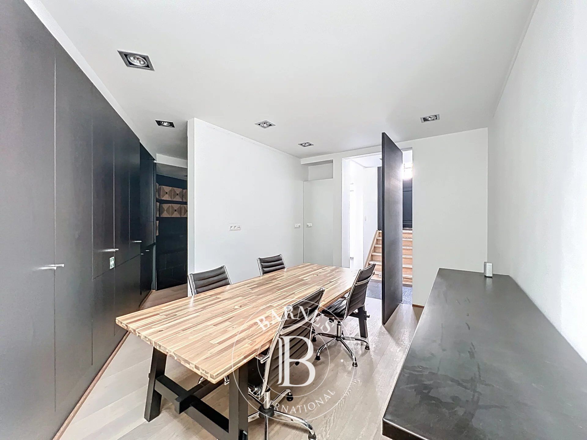 Place du Chatelain - Loft-style house for sale - picture 3