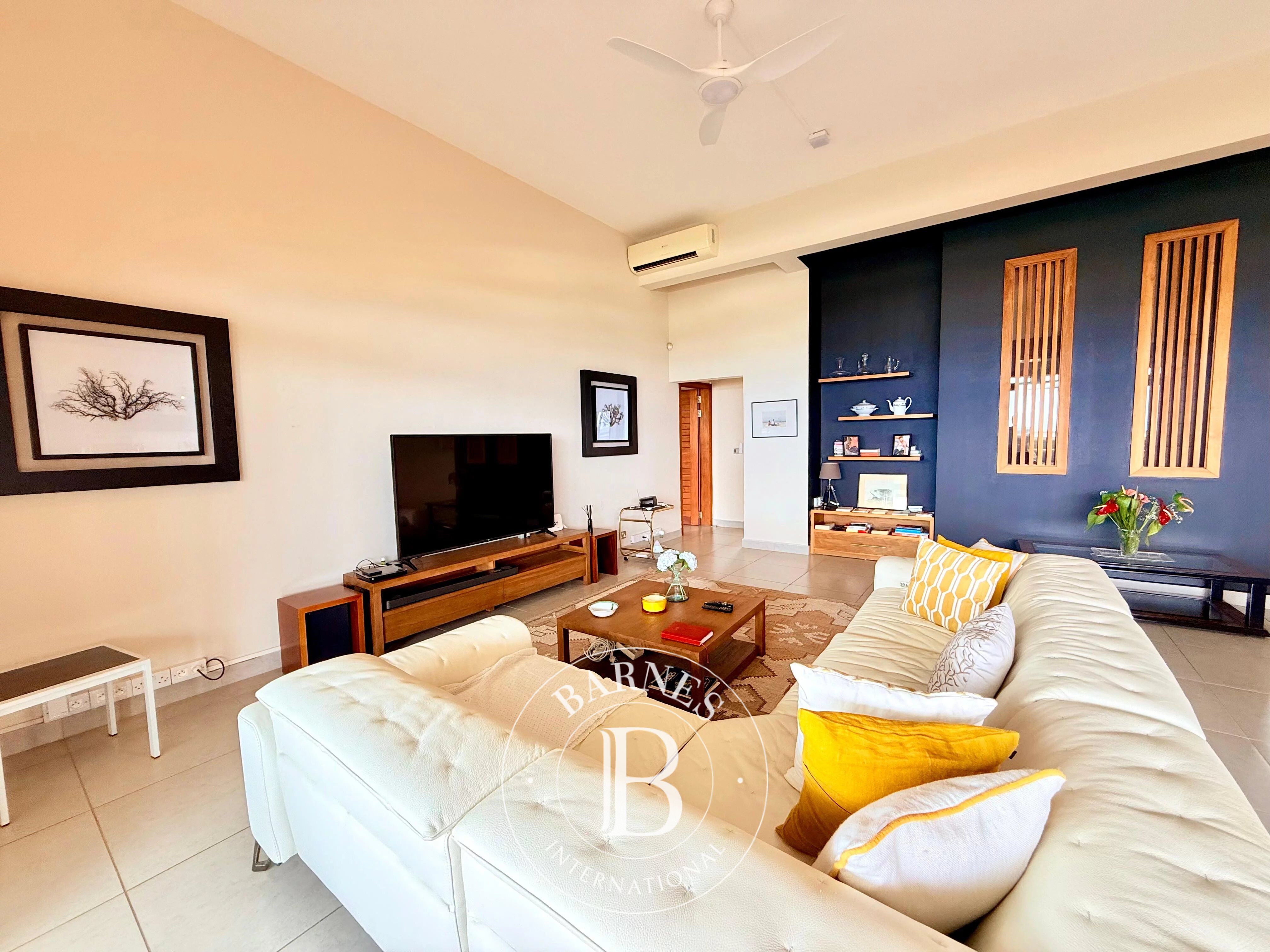 TAMARIN - Sea View Penthouse - 3 Bedrooms - picture 3