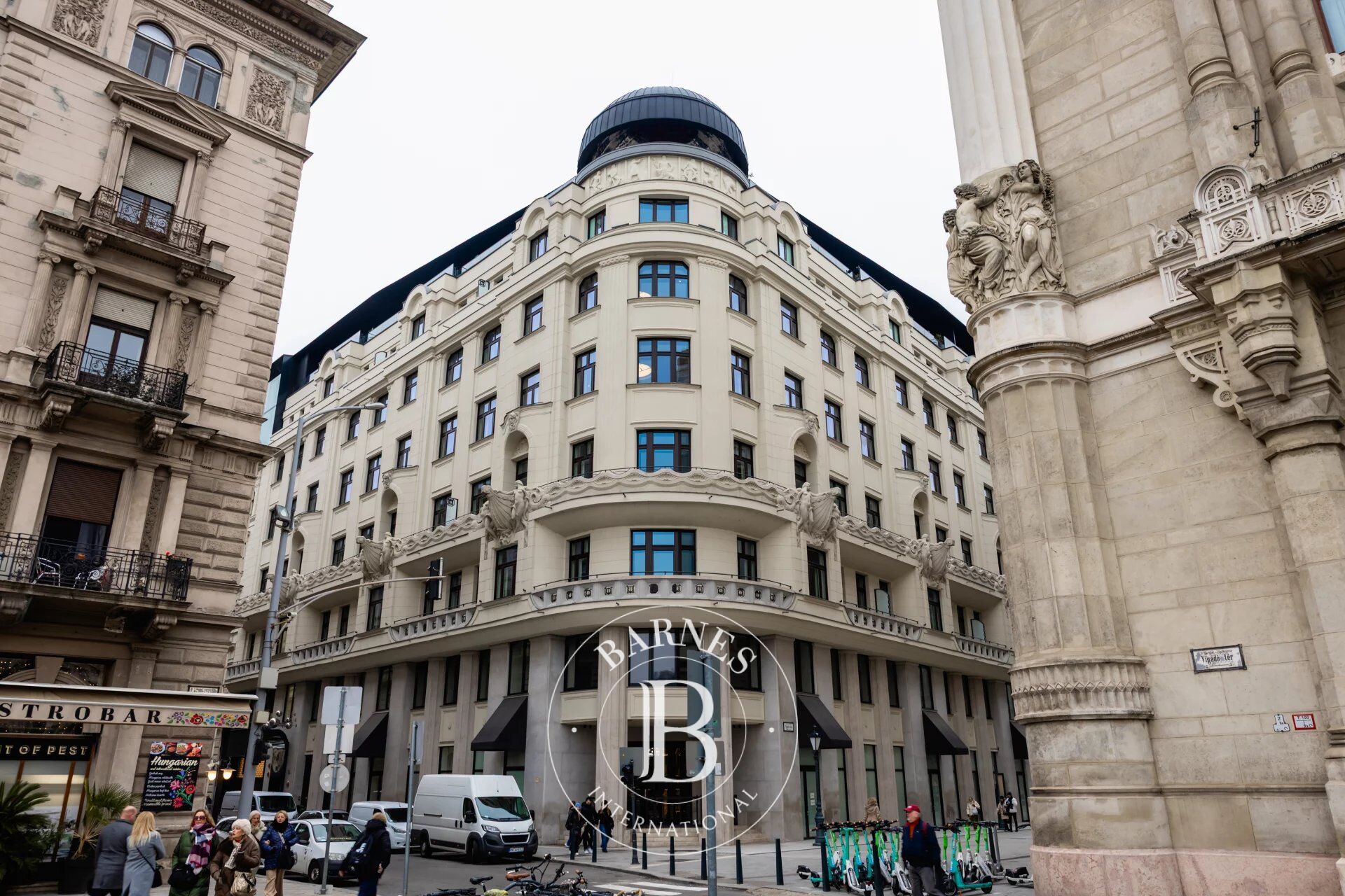 Dorottya Residences – where historic elegance meets modern luxury - picture 1