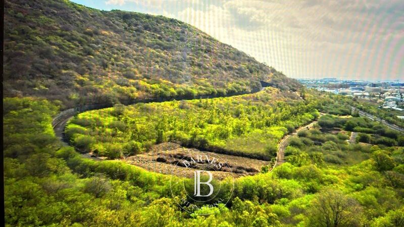 À vendre Terrain résidentiel | Pailles - picture 1