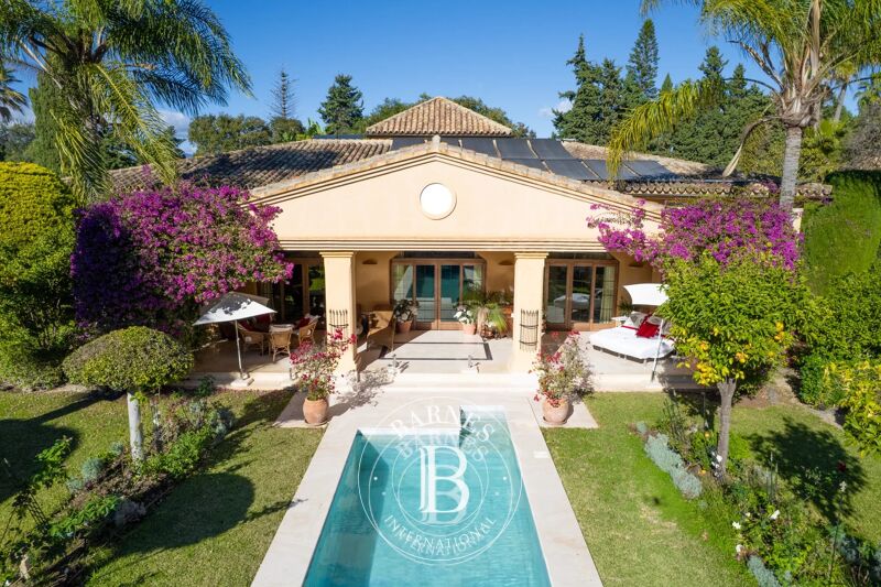 Venta, Villa Marbella - picture 1