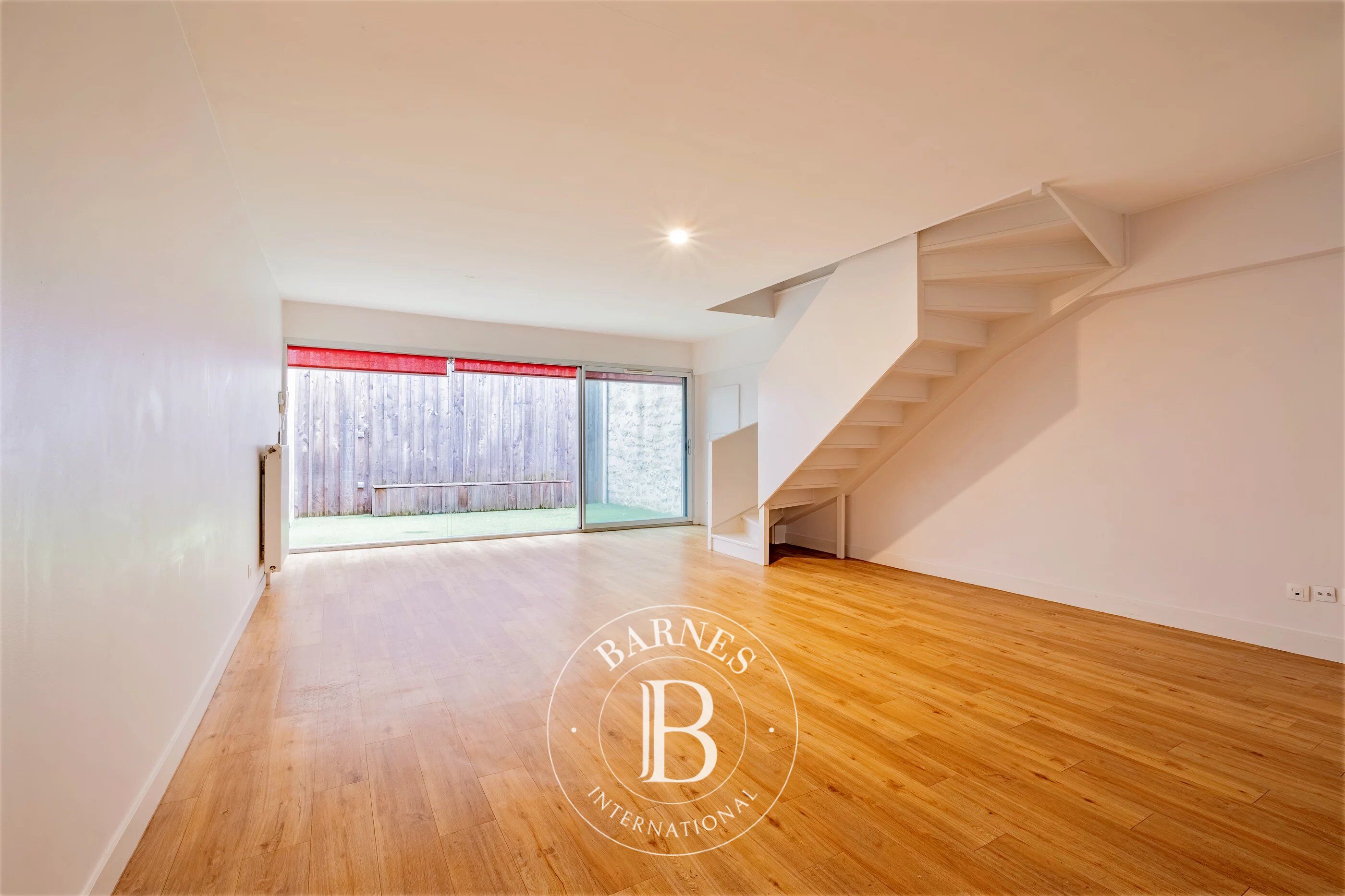 Bordeaux Chartrons - Appartement en duplex de 70 m² - Terrasse - Parking - picture 2