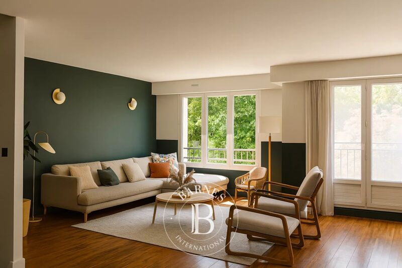 À louer, Maison Suresnes - picture 1