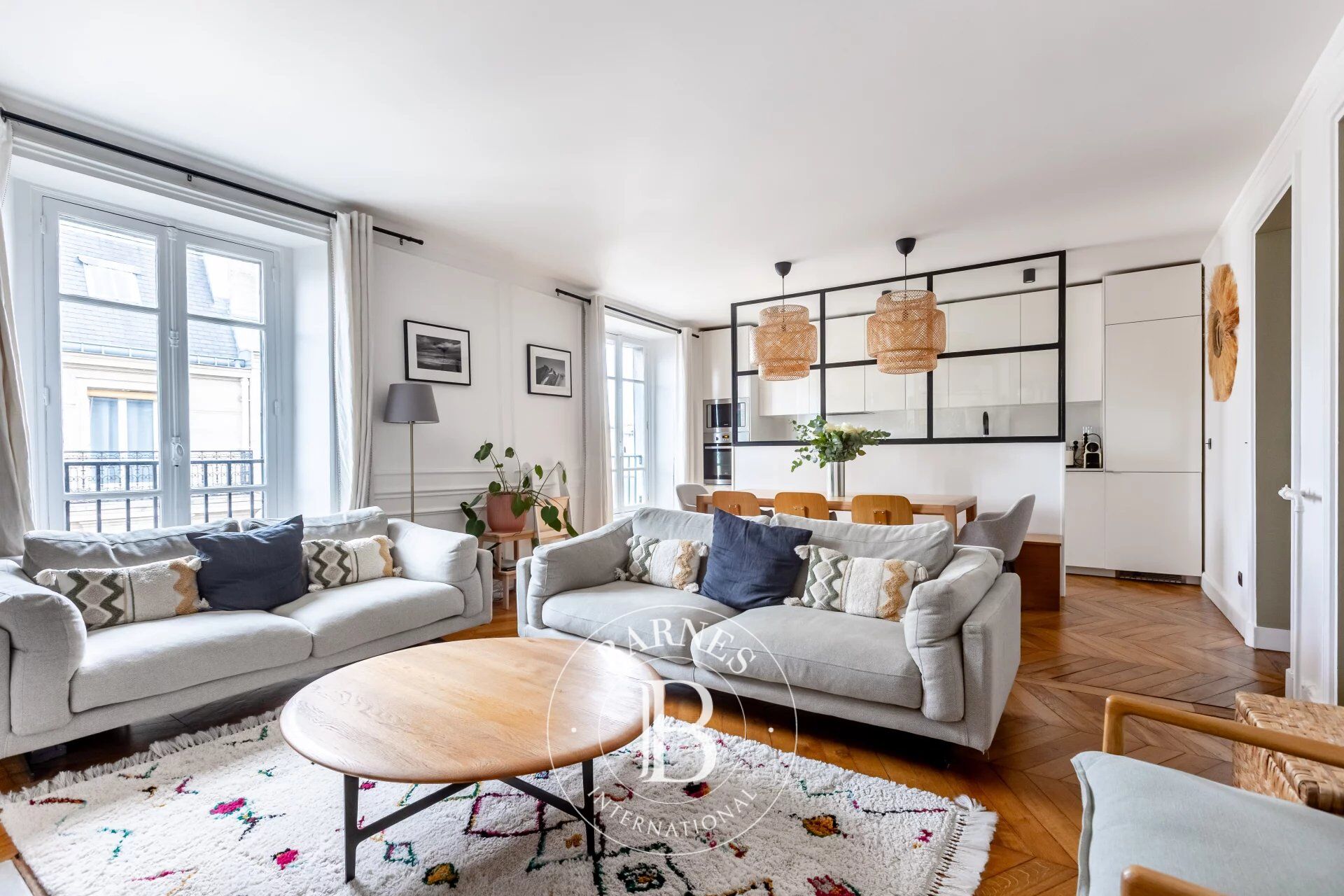 Paris 17 - 3-BED APARTMENT - PEREIRE LEBON - IMMACULATE CONDITION - picture 1