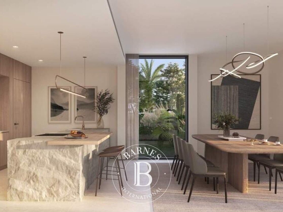 Villa Dubai Land - picture 3