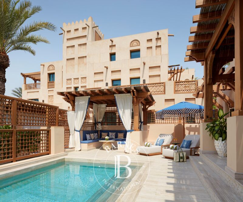 For Rent, Villa Umm Suqeim - picture 2