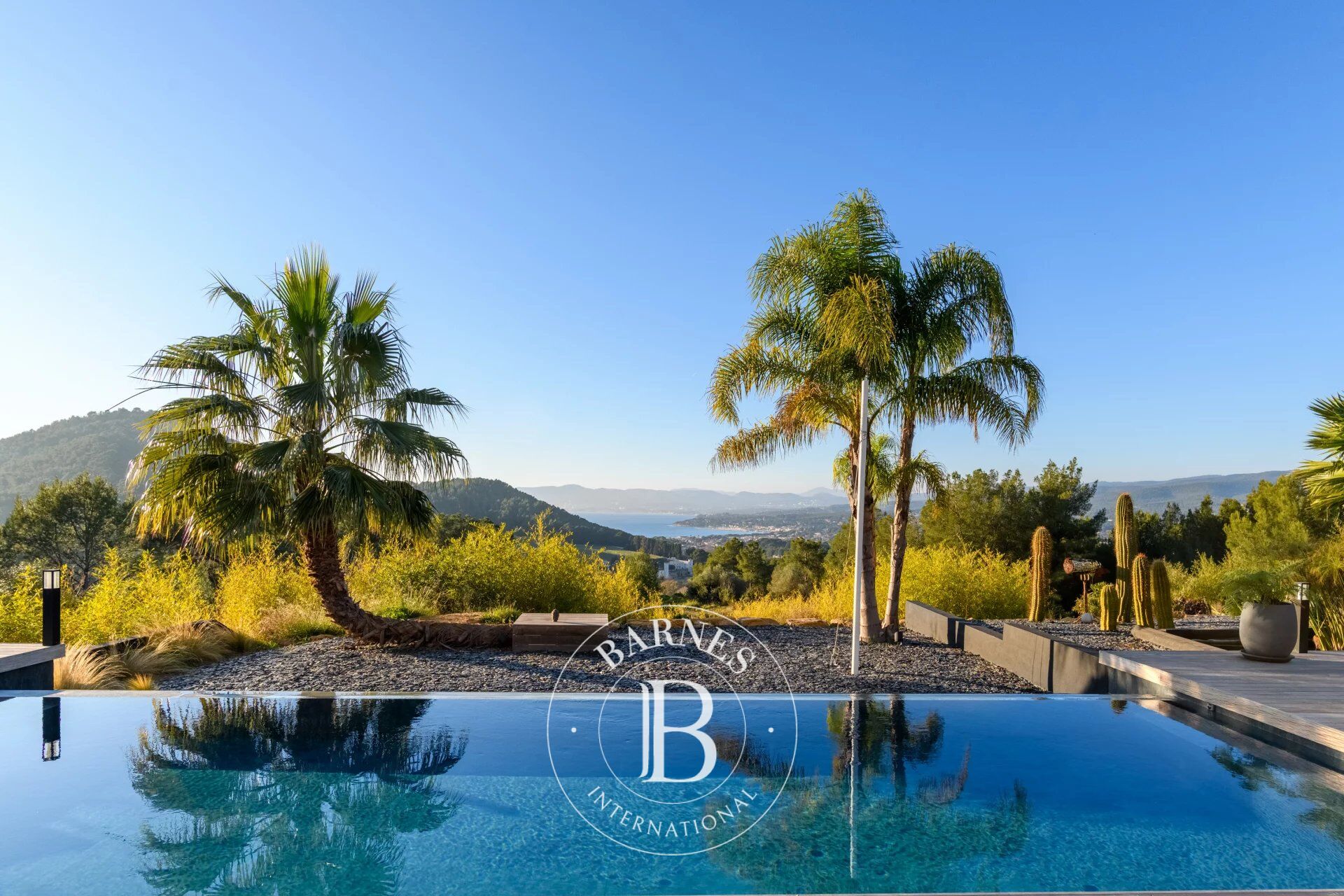 Villa Saint-Cyr-sur-Mer - picture 1