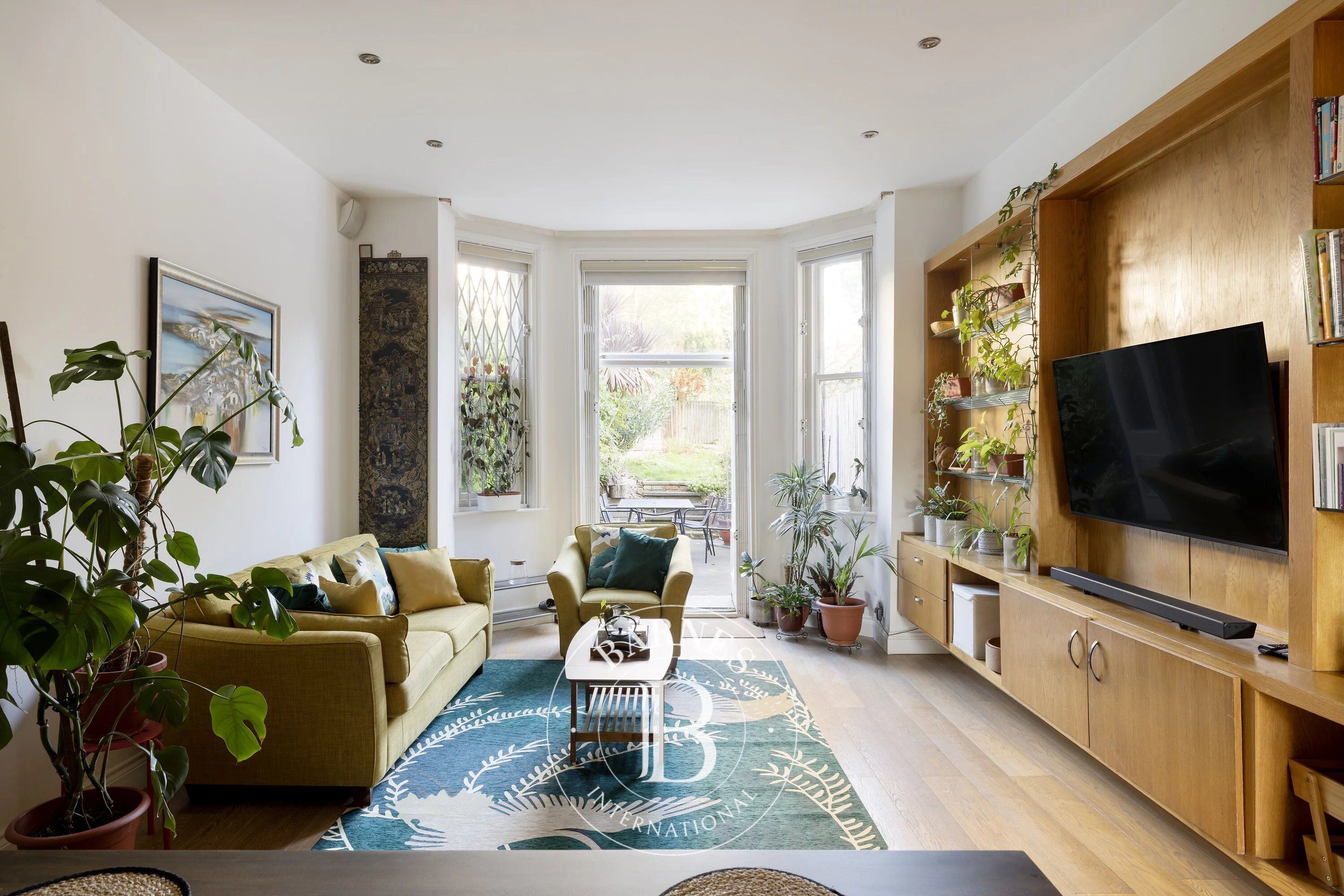 Piso London - picture 1