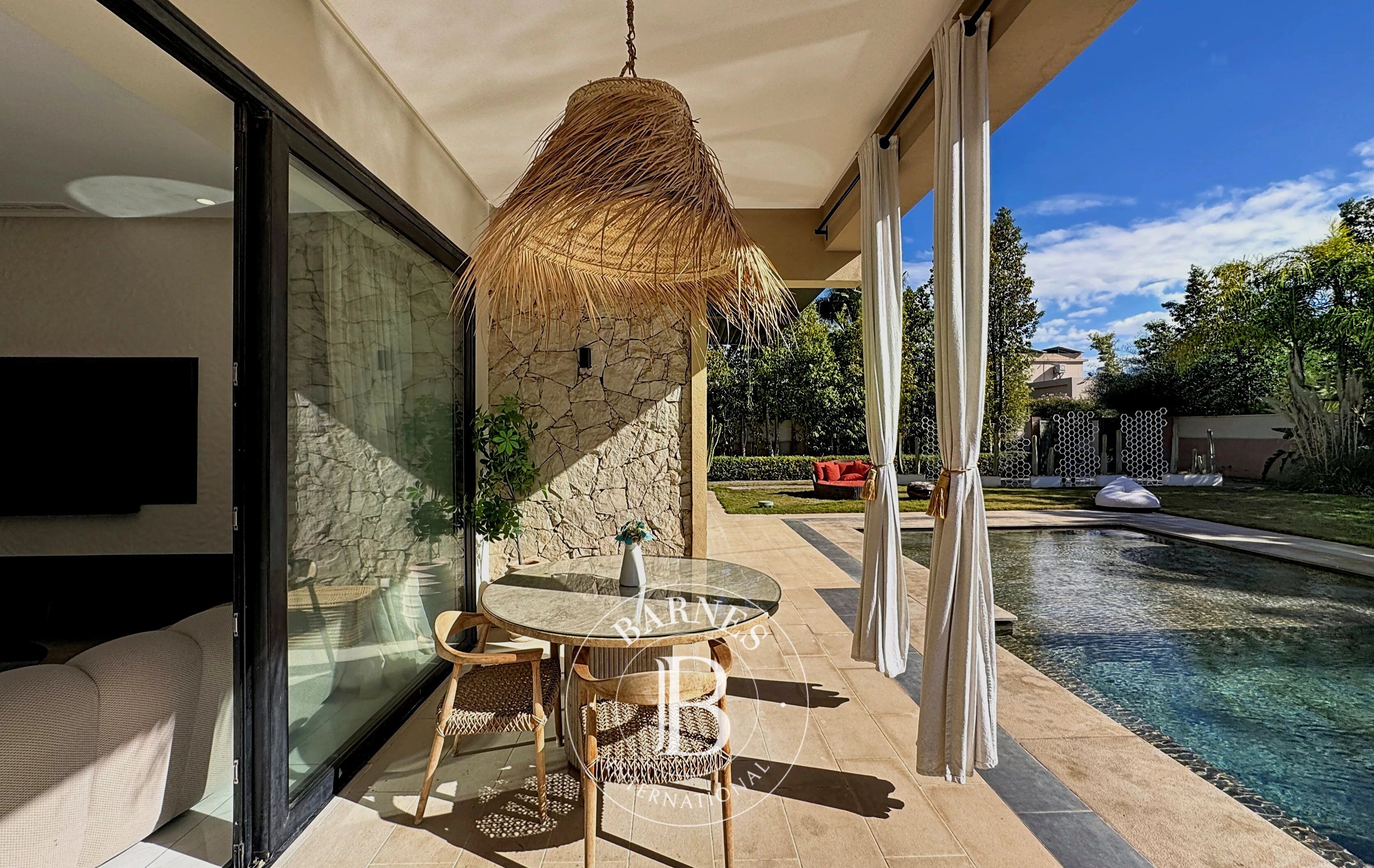 Contemporary villa route de l'Ourika - picture 1