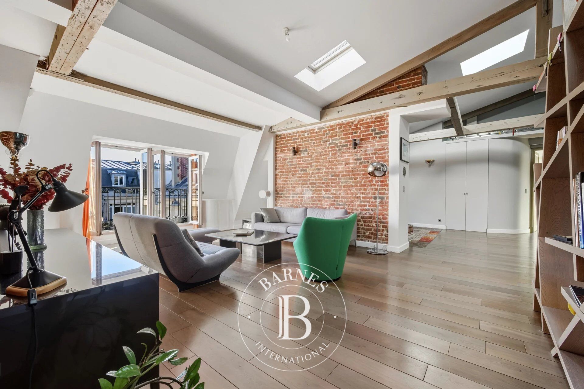 Paris 8th - Matignon/Boétie - Unique Apartment - 3 Bedrooms - Top Floor - picture 3