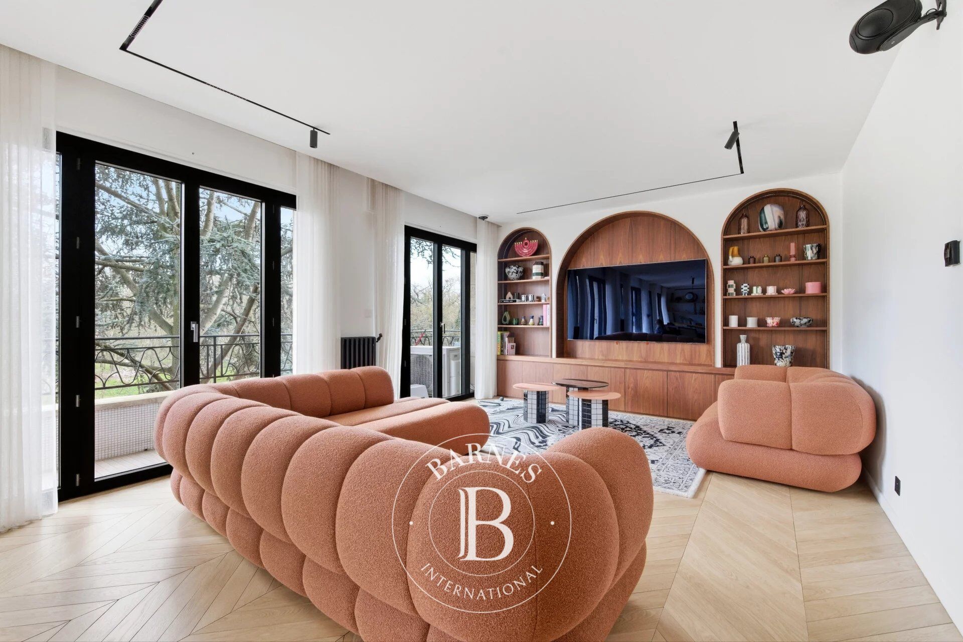 Charenton-le-Pont - Appartement d'exception 4 chambres - Face Bois - picture 1