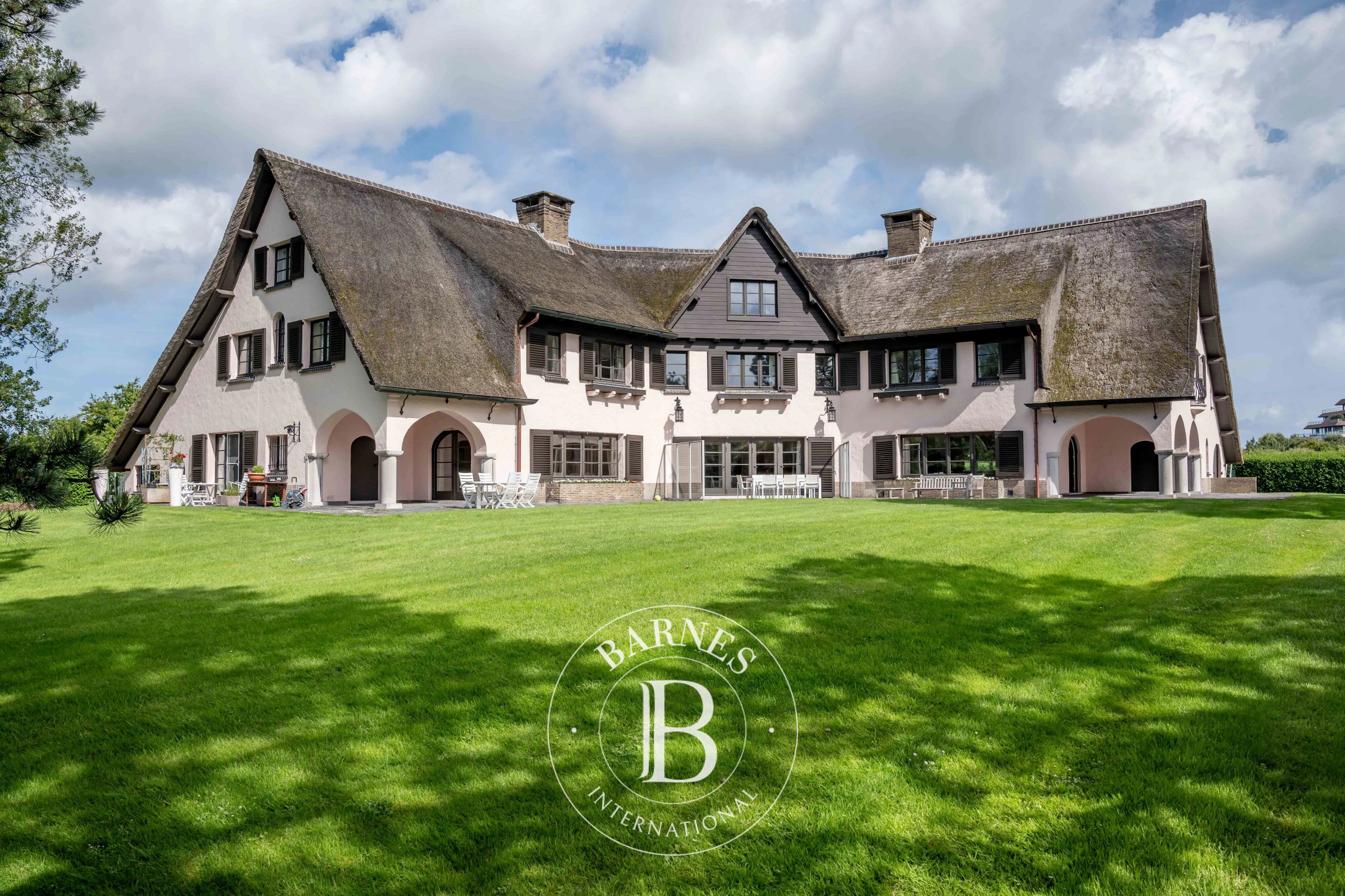 LE ZOUTE: VILLA  ATTENANTE AU ZWIN - picture 3