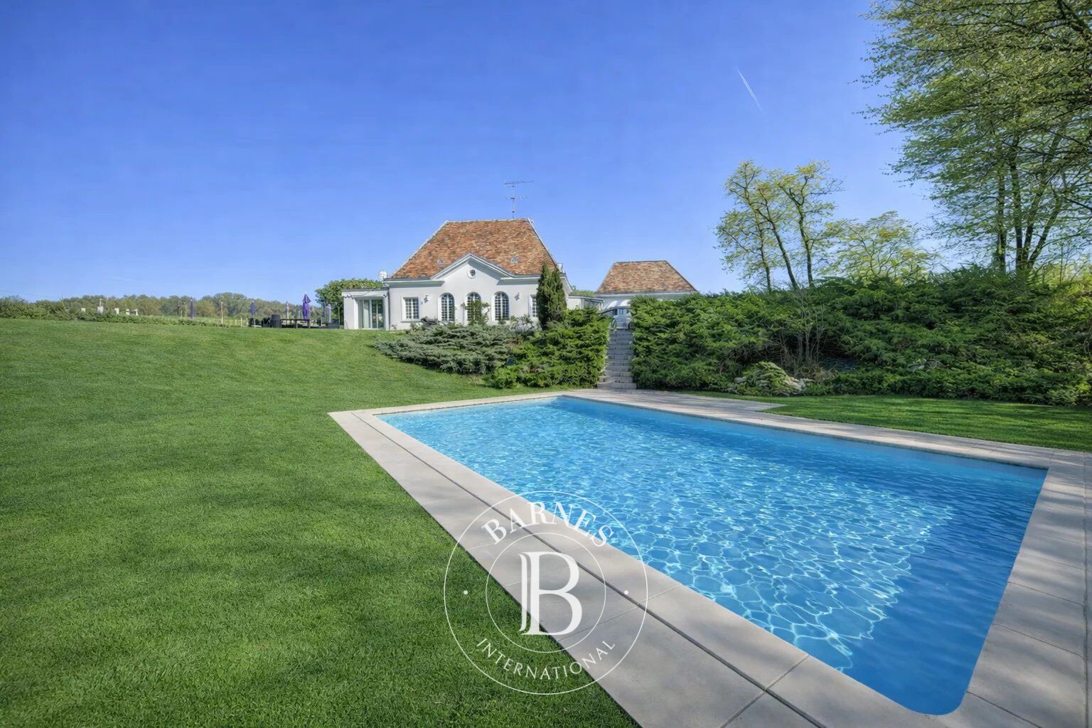 Feucherolles - Mansion - approx. 300m² (3,229 sq ft) - 6 bedrooms - picture 2