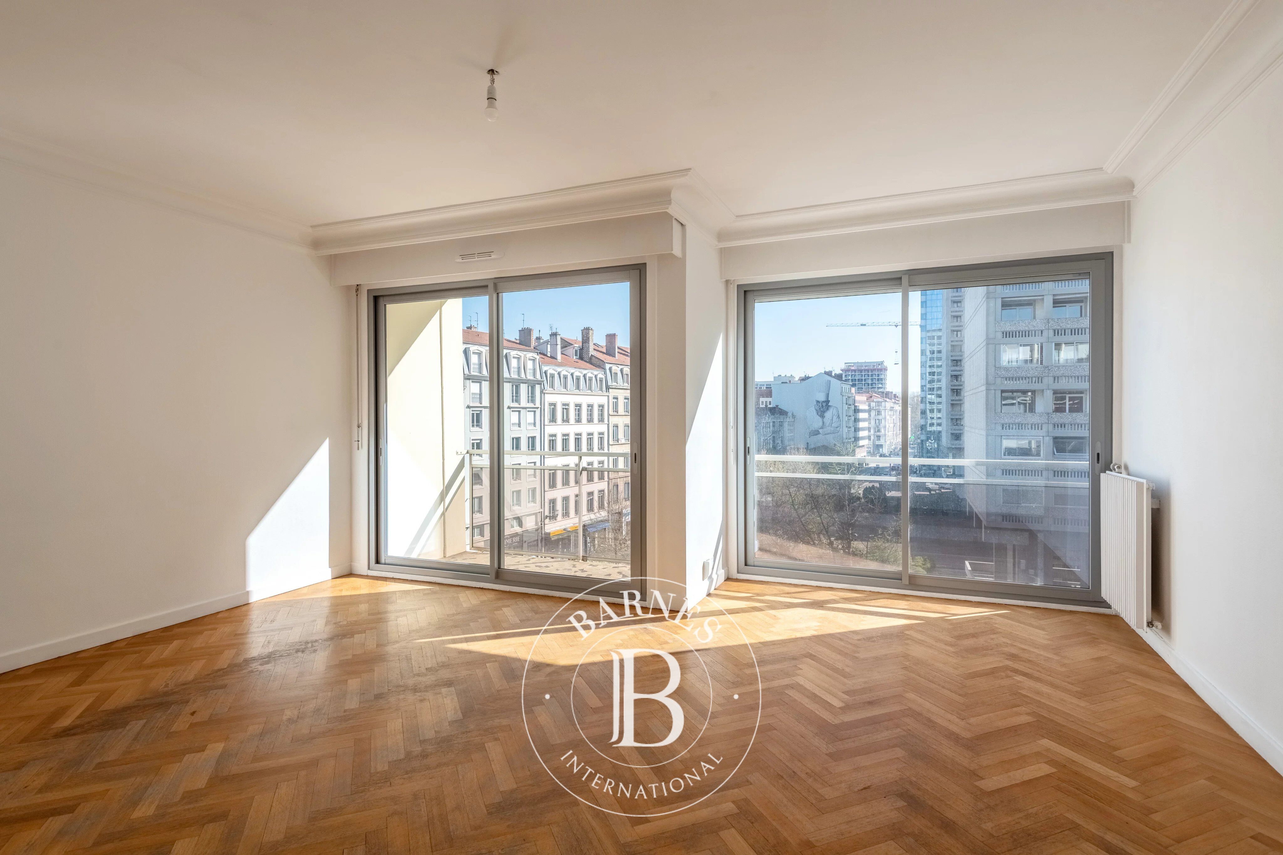 Lyon 3 - Appartement 87,37 m²  - 3 chambres - Loggia - picture 1